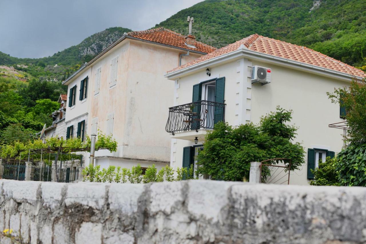 Villa Hajdi Kamenari Exterior foto