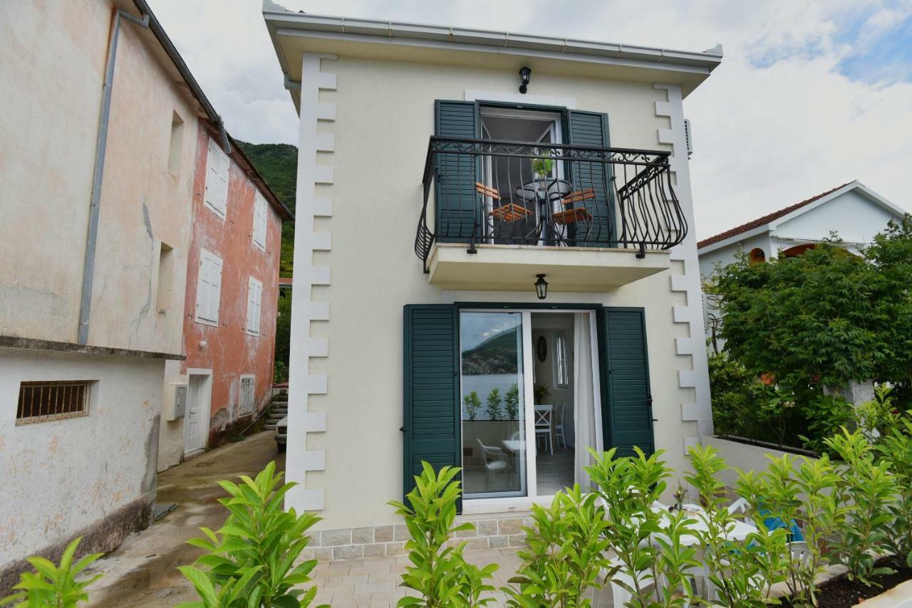 Villa Hajdi Kamenari Exterior foto