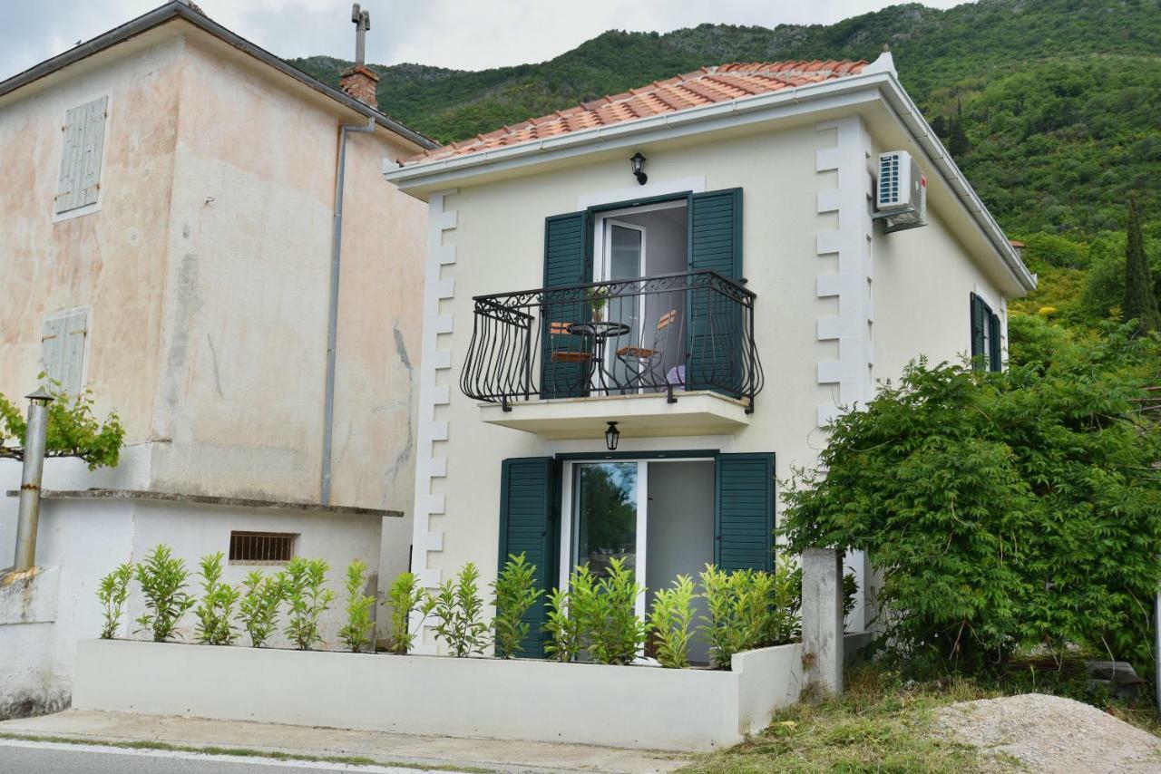 Villa Hajdi Kamenari Exterior foto